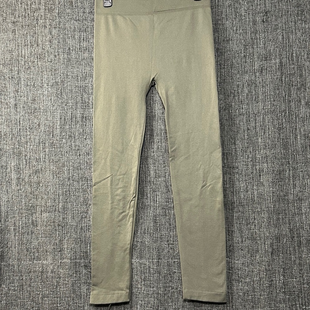 Charlotte Russe Fleece lined leggings 7/8